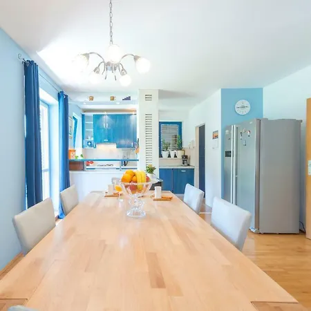 Paula Apartman Mokosica