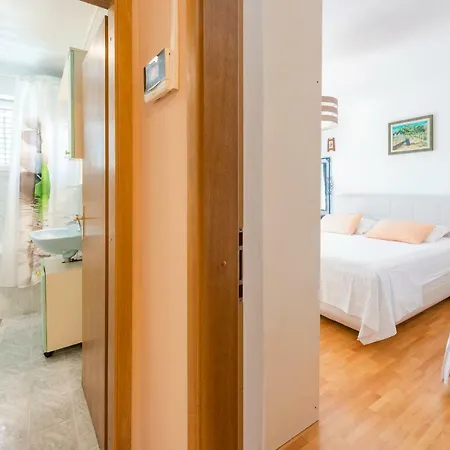 Paula Apartman Mokosica