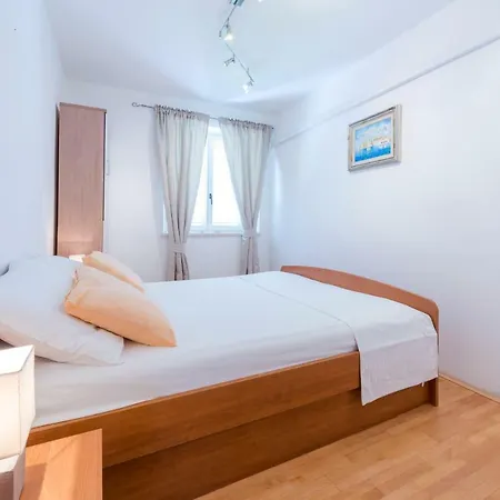 Paula Apartman Mokosica